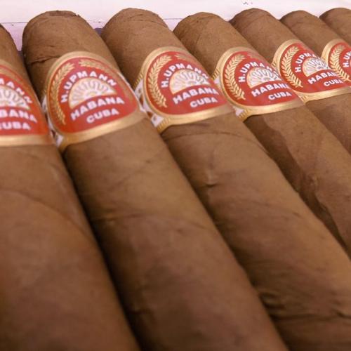 H. Upmann Half Corona Cigar - Box of 25