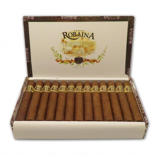Vegas Robaina Famosos Cigar - Box of 25